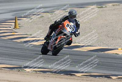 media/Oct-02-2025-Racers Edge (Thu) [[2c91cb6ab3]]/3-B Group/Session 4-Turn 12 (1pm)/